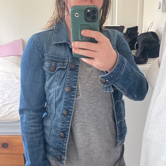 Classic Jean Jacket-- Esprit sz 8 - Picture 5 of 5